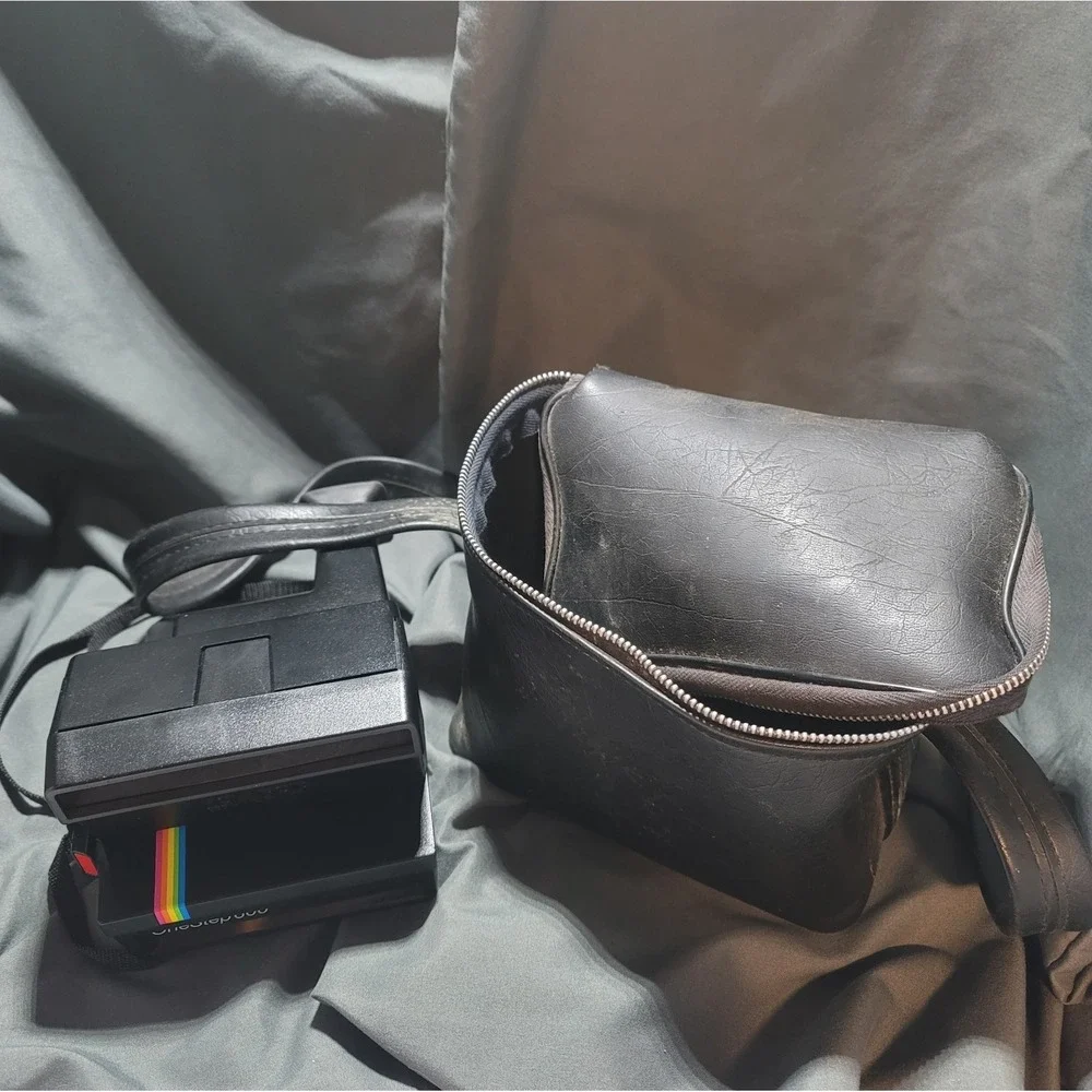 Vtg POLAROID Instant One Step Flash-600 Film GREEN STRIPE Untested w/case